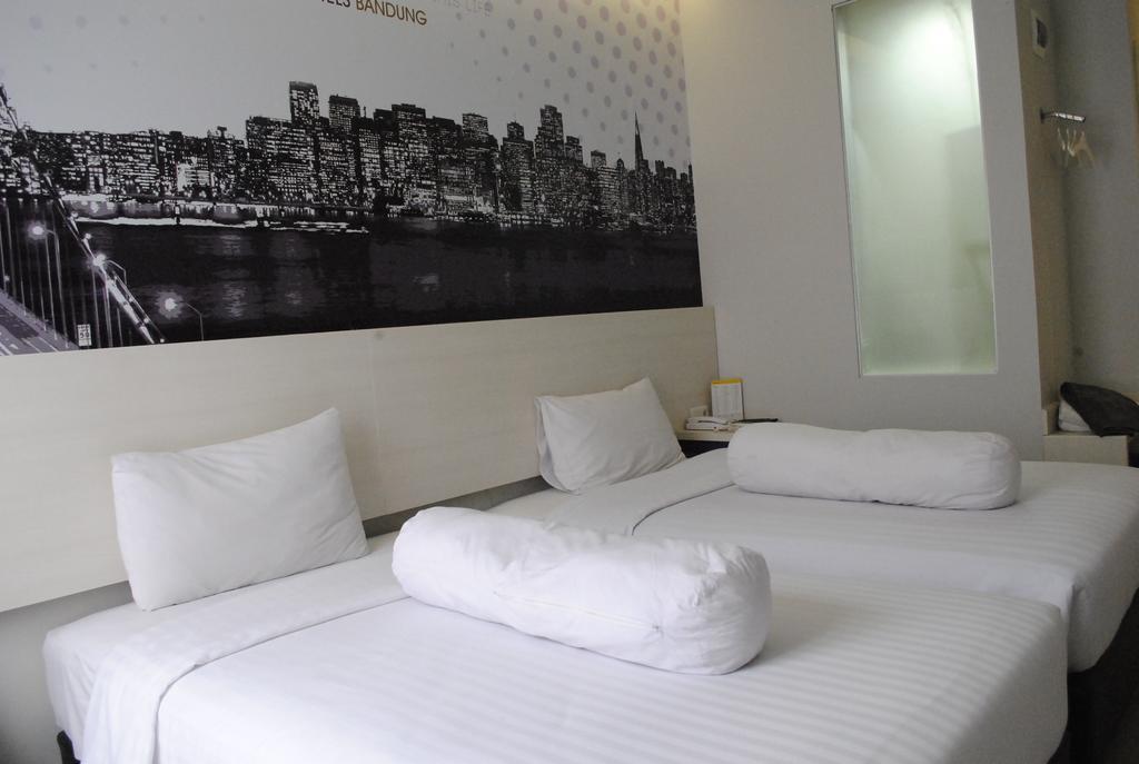 Vio Westhoff Hotel Bandung Kültér fotó